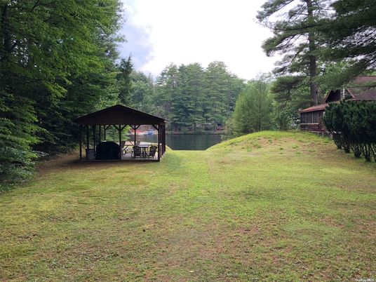 Backyard, Exterior, Lake
