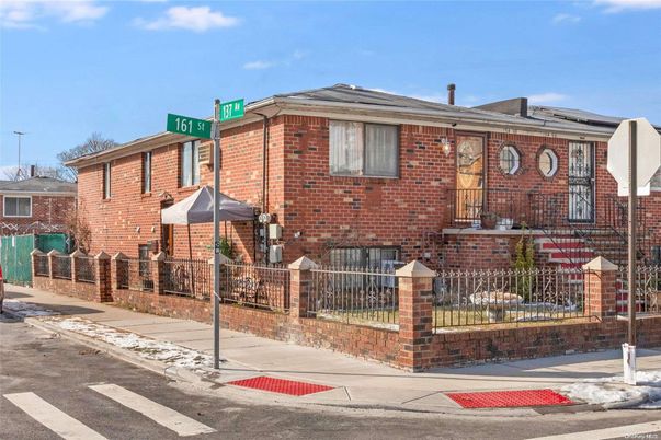 Exterior, Facade, Brick Facade, Solar Panels, Georgian