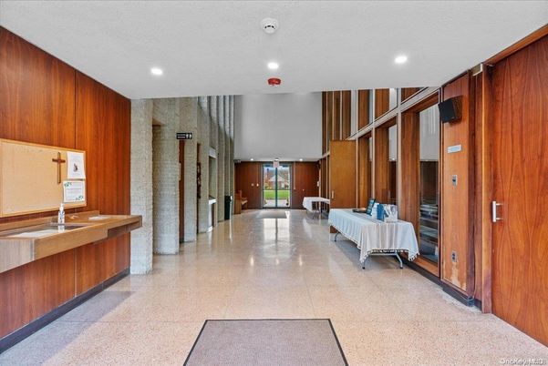 Interior, Recessed Lighting, Wooden Walls