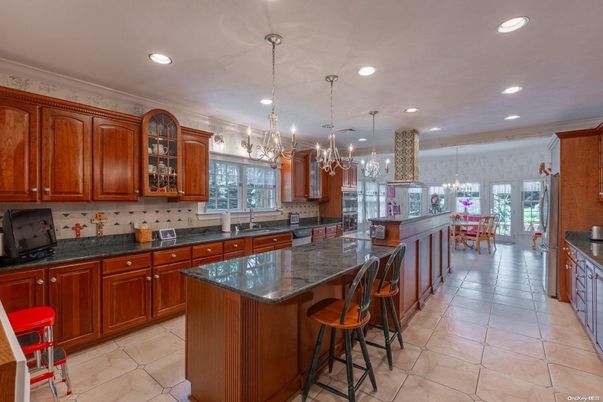 Chandelier, Dining room, Interior, Kitchen, Pendant Lights, Recessed Lighting