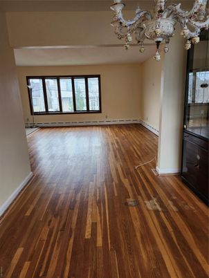 Chandelier, Empty room, Interior, Wood Texture Flooring