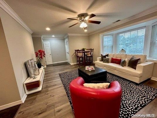 Dining room, Interior, Living room, Recessed Lighting, Wood Texture Flooring