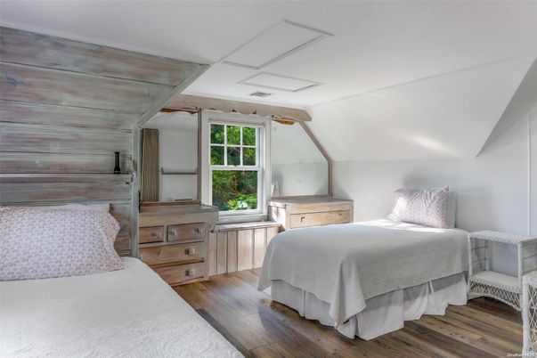 Bedroom, Interior, Wood Texture Flooring, Wooden Walls