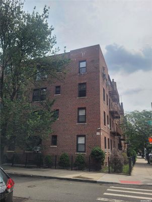 Exterior, Facade, Brick Facade, Condo Building