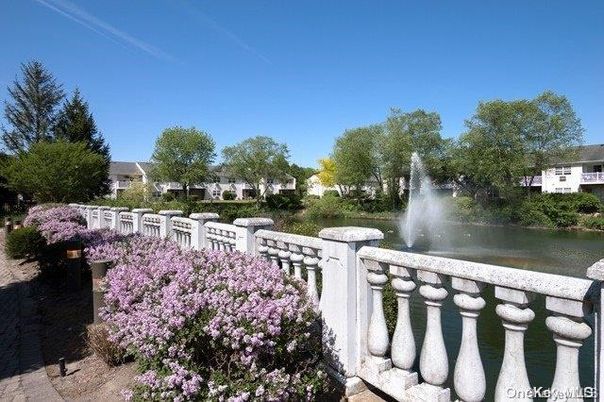 Exterior, Lake