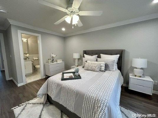 Bathroom, Bedroom, Interior, Recessed Lighting, Wood Texture Flooring