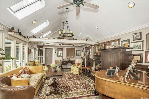 Fireplace, Interior, Living room, Pendant Lights, Recessed Lighting