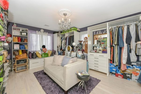 Chandelier, Interior, Walk-in Closets, Wood Texture Flooring