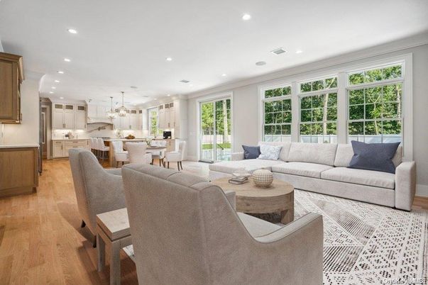 Dining room, Interior, Kitchen, Living room, Pendant Lights, Recessed Lighting, Wood Texture Flooring