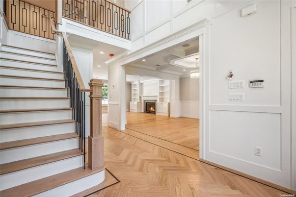 Chandelier, Fireplace, Interior, Recessed Lighting, Wood Texture Flooring
