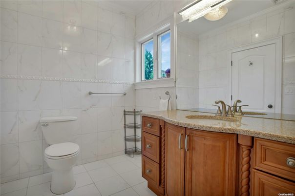Bathroom, Interior, Marble Walls