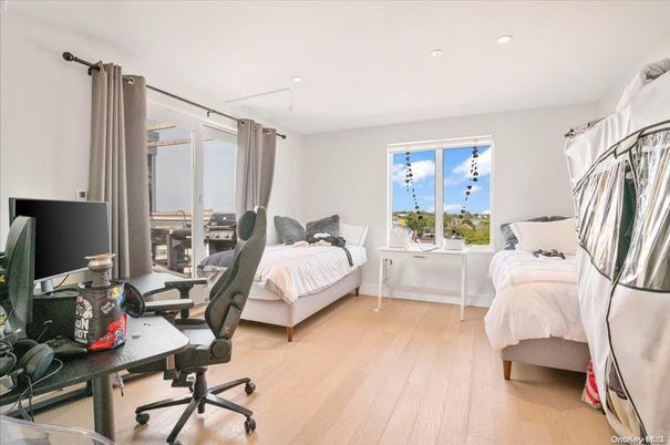 Bedroom, Home Office, Interior, Recessed Lighting, Wood Texture Flooring