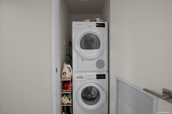 Interior, Utility Closets, Washer