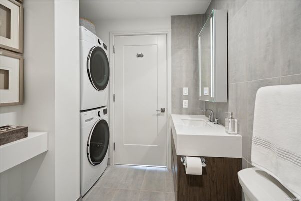 Interior, Utility Closets, Washer