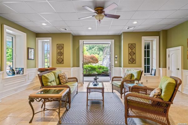 Interior, Living room, Recessed Lighting