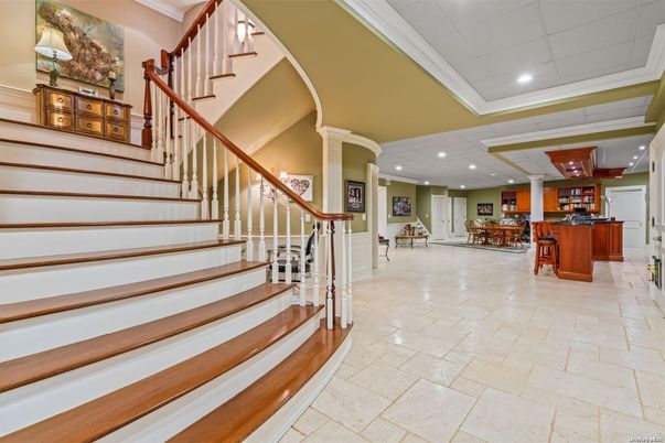 Dining room, Interior, Recessed Lighting