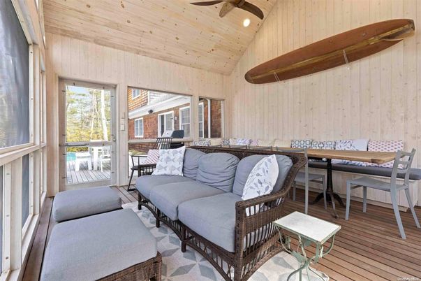 Dining room, Interior, Living room, Recessed Lighting, Wooden Beams, Wooden Ceilings, Wood Texture Flooring