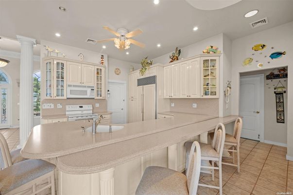 Interior, Kitchen, Recessed Lighting