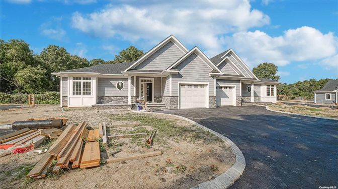 Attached, Exterior, Facade, Farmhouse