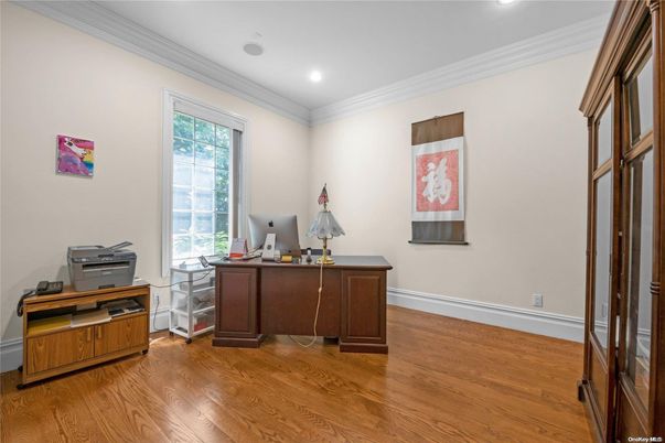 Home Office, Interior, Recessed Lighting, Wood Texture Flooring