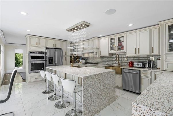 Chandelier, Interior, Kitchen, Marble, Recessed Lighting, Stainless Steel Appliances