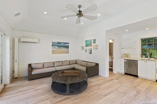 Interior, Kitchen, Living room, Recessed Lighting, Wood Texture Flooring