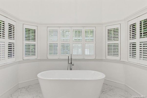 Bathroom, Free Standing Baths, Interior, Marble