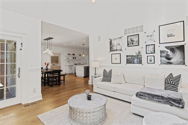 Dining room, Interior, Kitchen, Living room, Pendant Lights, Recessed Lighting, Wood Texture Flooring