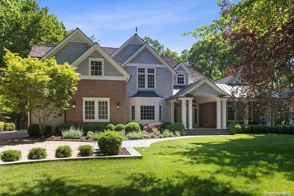Exterior, Facade, Brick Facade, Farmhouse