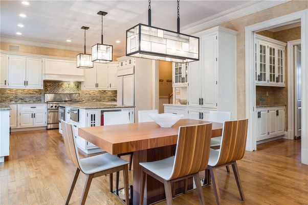 Dining room, Interior, Kitchen, Pendant Lights, Recessed Lighting, Stainless Steel Appliances, Wood Texture Flooring