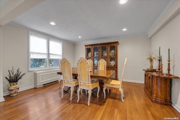 Dining room, Interior, Recessed Lighting, Wood Texture Flooring