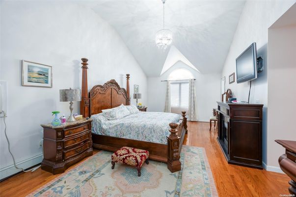 Bedroom, Interior, Pendant Lights, Wood Texture Flooring