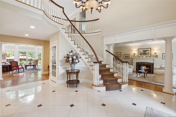 Chandelier, Dining room, Fireplace, Interior, Recessed Lighting