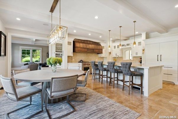 Dining room, Interior, Kitchen, Pendant Lights, Recessed Lighting, Stainless Steel Appliances