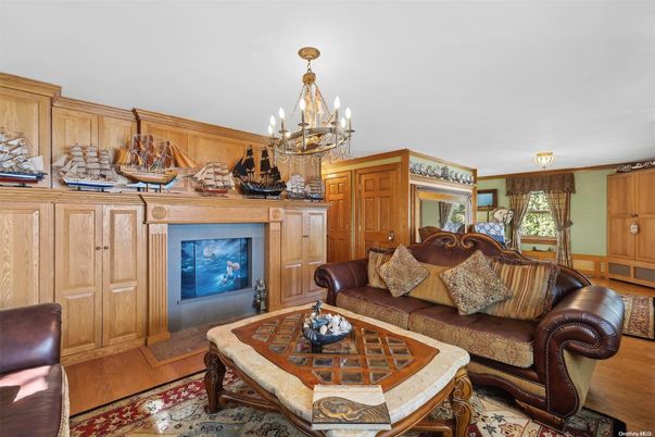 Chandelier, Interior, Living room, Wood Texture Flooring