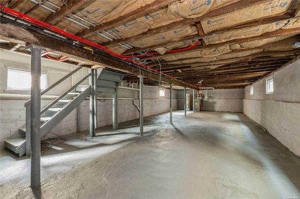 Interior, Wooden Beams