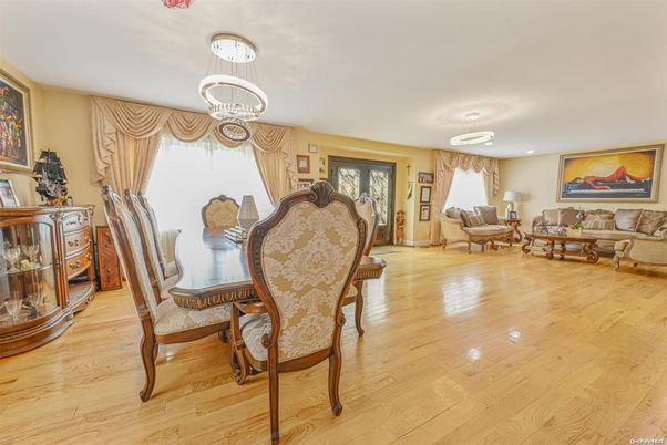 Dining room, Interior, Living room, Recessed Lighting, Wood Texture Flooring