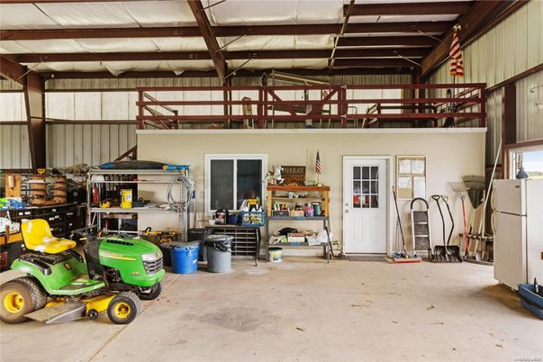 Garage, Interior