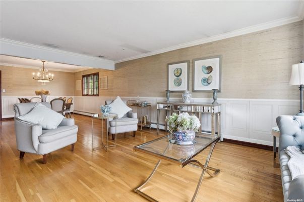 Chandelier, Dining room, Interior, Living room, Wood Texture Flooring