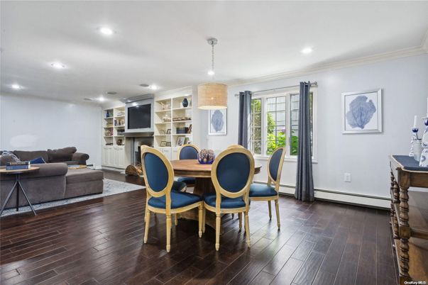 Dining room, Interior, Living room, Recessed Lighting, Wood Texture Flooring