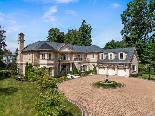 Attached, Exterior, Facade, Brick Facade, French Provincial