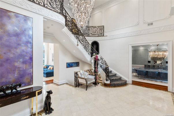 Chandelier, Interior, Recessed Lighting