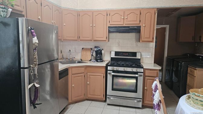 Interior, Kitchen, Stainless Steel Appliances