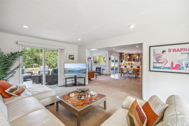 Dining room, Interior, Kitchen, Living room, Recessed Lighting