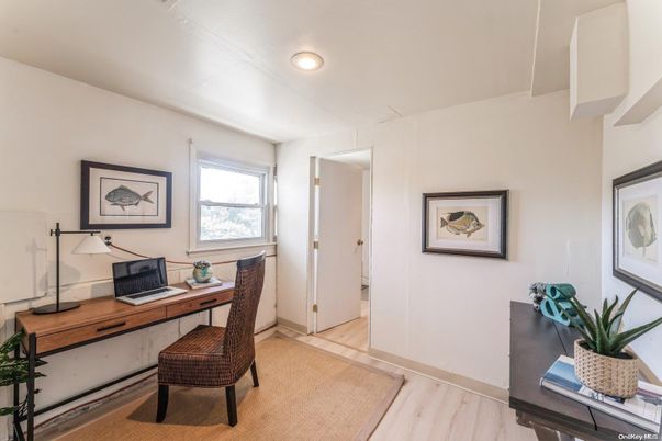 Home Office, Interior, Recessed Lighting, Wood Texture Flooring
