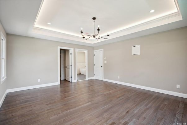 Empty room, Interior, Pendant Lights, Recessed Lighting, Wood Texture Flooring