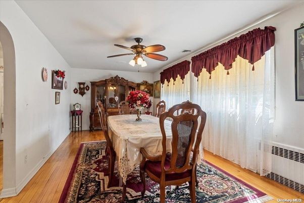 Dining room, Interior, Wood Texture Flooring