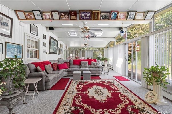 Interior, Living room