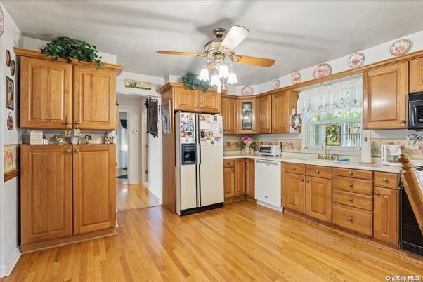 Interior, Kitchen, Wood Texture Flooring