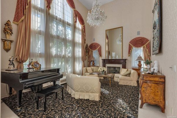Chandelier, Fireplace, Interior, Living room, Piano